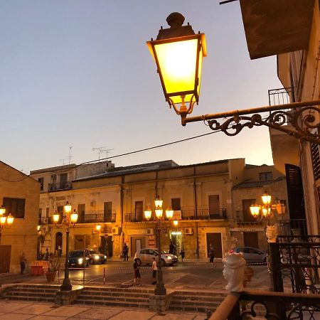 Апартаменты Cortile Umberto Racalmuto Экстерьер фото